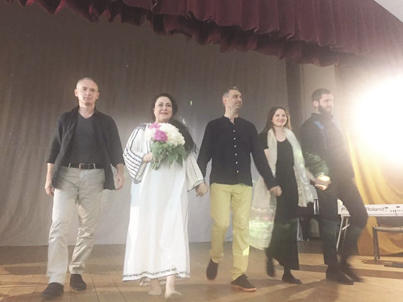 Read more about the article EROTOPOETICA ŞI ALTELE PENTRU AROMÂNI